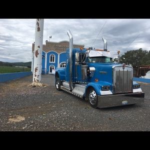 Meet your Posher, Fermin